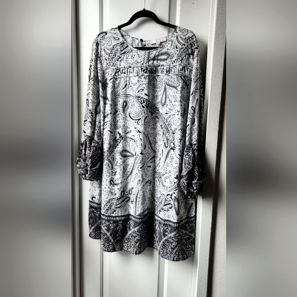 Loft 20 black and white dress